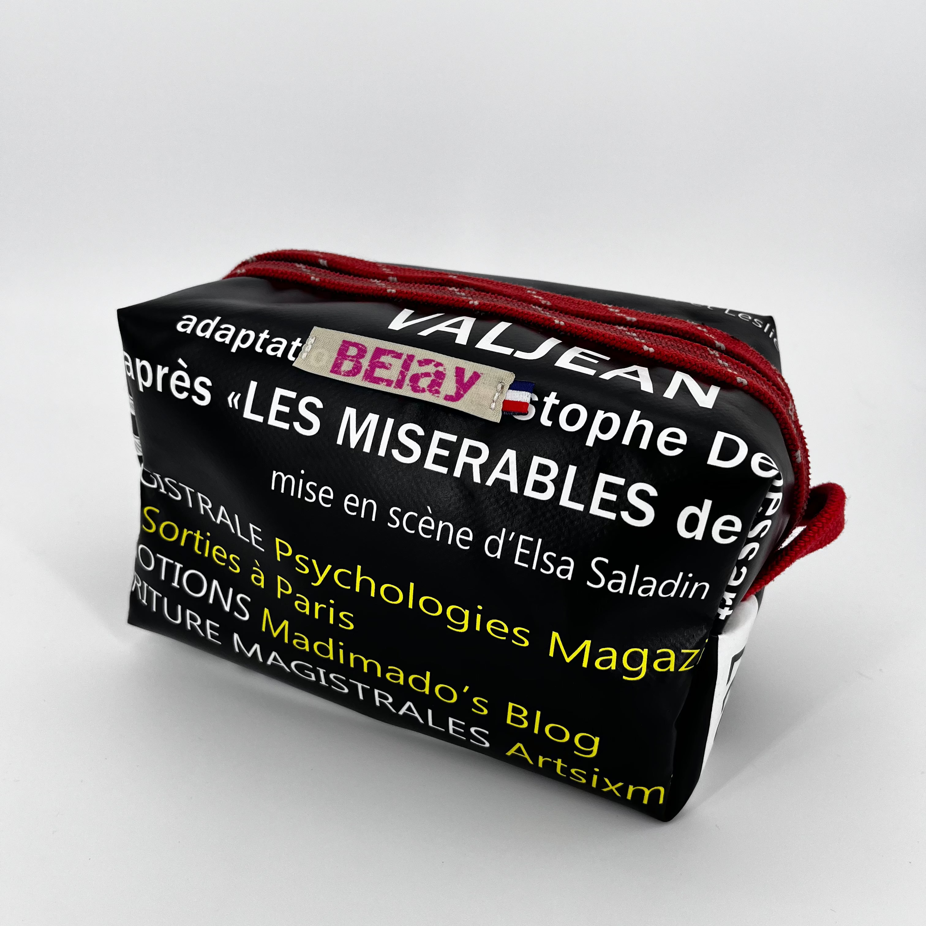 The Voyager - Trousse Imperméable Upcyclée - L'aventure sans fuite, zéro déchet